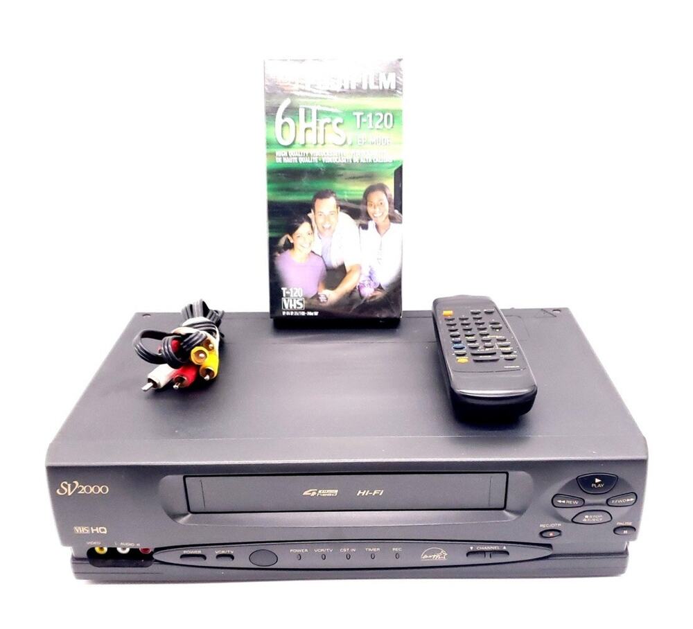 Philips SV2000 VCR Model SVA106AT22 4-Head Hi-Fi Stereo VHS Player W/Remote